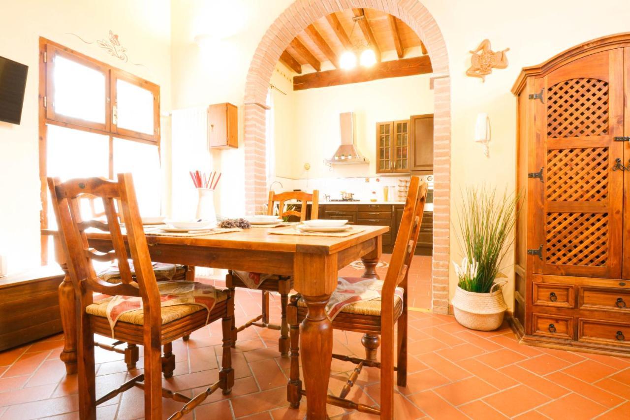 Villa Casale Val D' Orcia- Relax E Lusso In Piscina Torrita di Siena Exterior foto